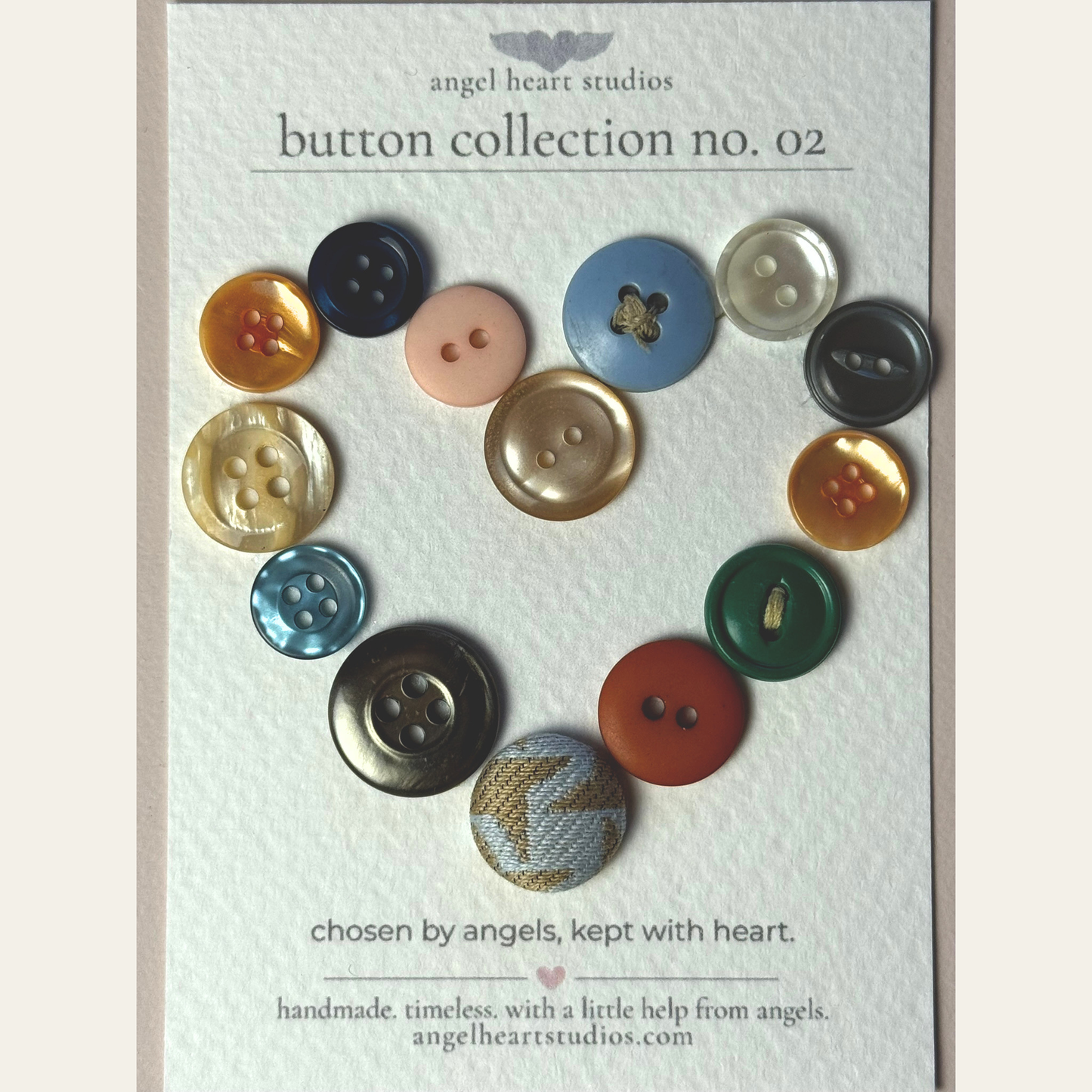 button collection no. 02 – mixed tones ♡